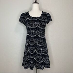 Urban Outfitters Kimchi Blue Faux Lace Print Stretchy Knit Mini Dress